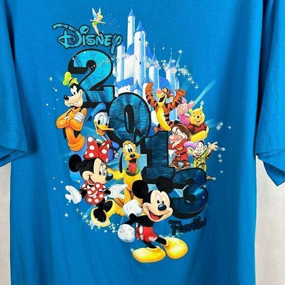 Walt Disney World Florida 2013 Tshirt Size 2XL Short Sleeve Turquoise Blue - Picture 2 of 6